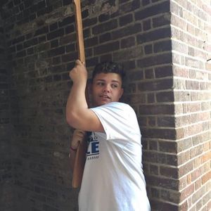 Meet your Posher, Logan